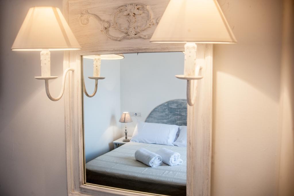 Hostal Bon Sol San Ferrán de ses Roques Phòng bức ảnh